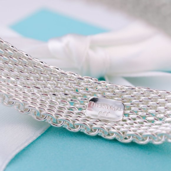 Tiffany & Co. Bracelet SOMERSET Mesh Bangle Bracelet in Sterling Silver - Picture 5 of 9